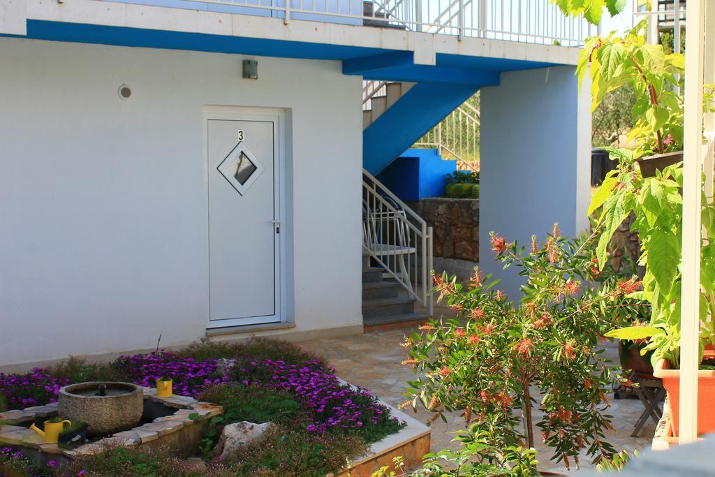 Apartments Yerkovic Marina Zewnętrze zdjęcie