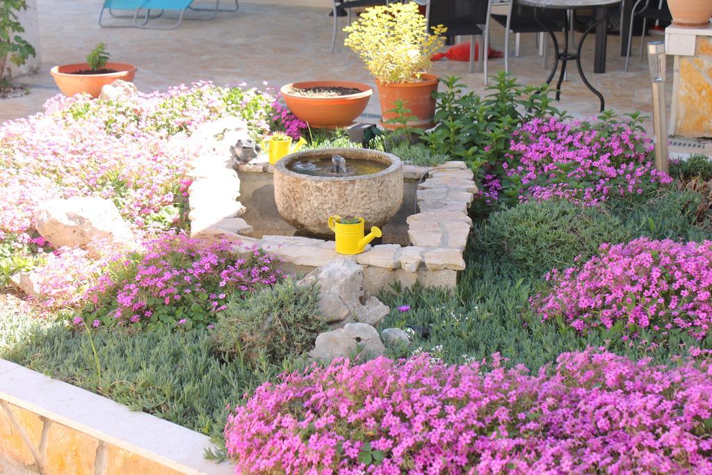 Apartments Yerkovic Marina Zewnętrze zdjęcie