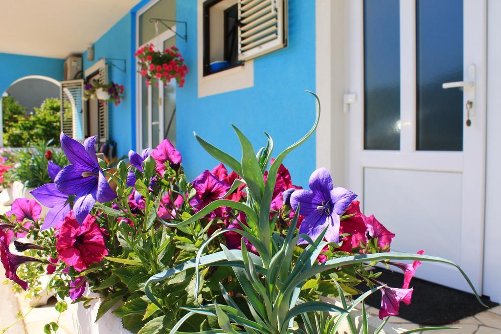 Apartments Yerkovic Marina Zewnętrze zdjęcie